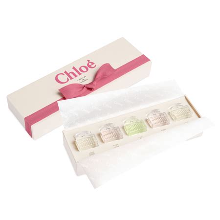 chloe parfum de roses miniature coffret|Chloe Miniature Coffret .